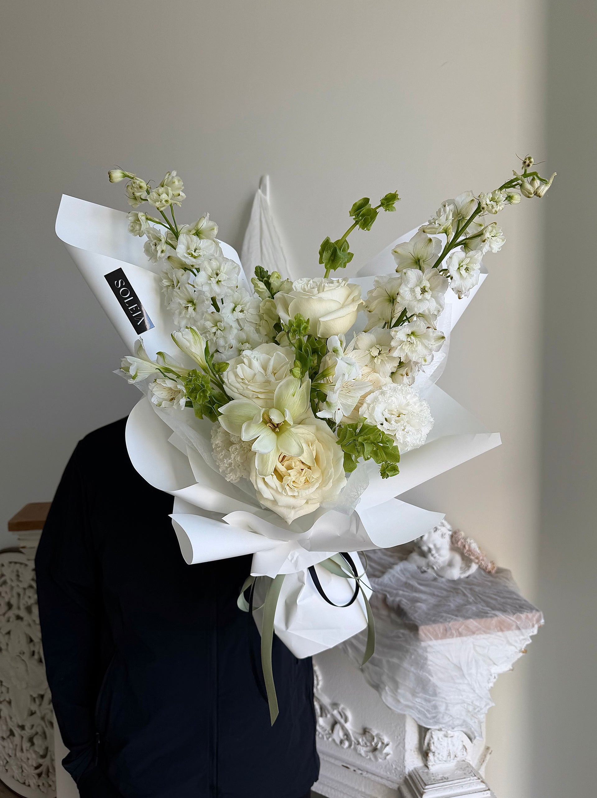 Airy Blanc
