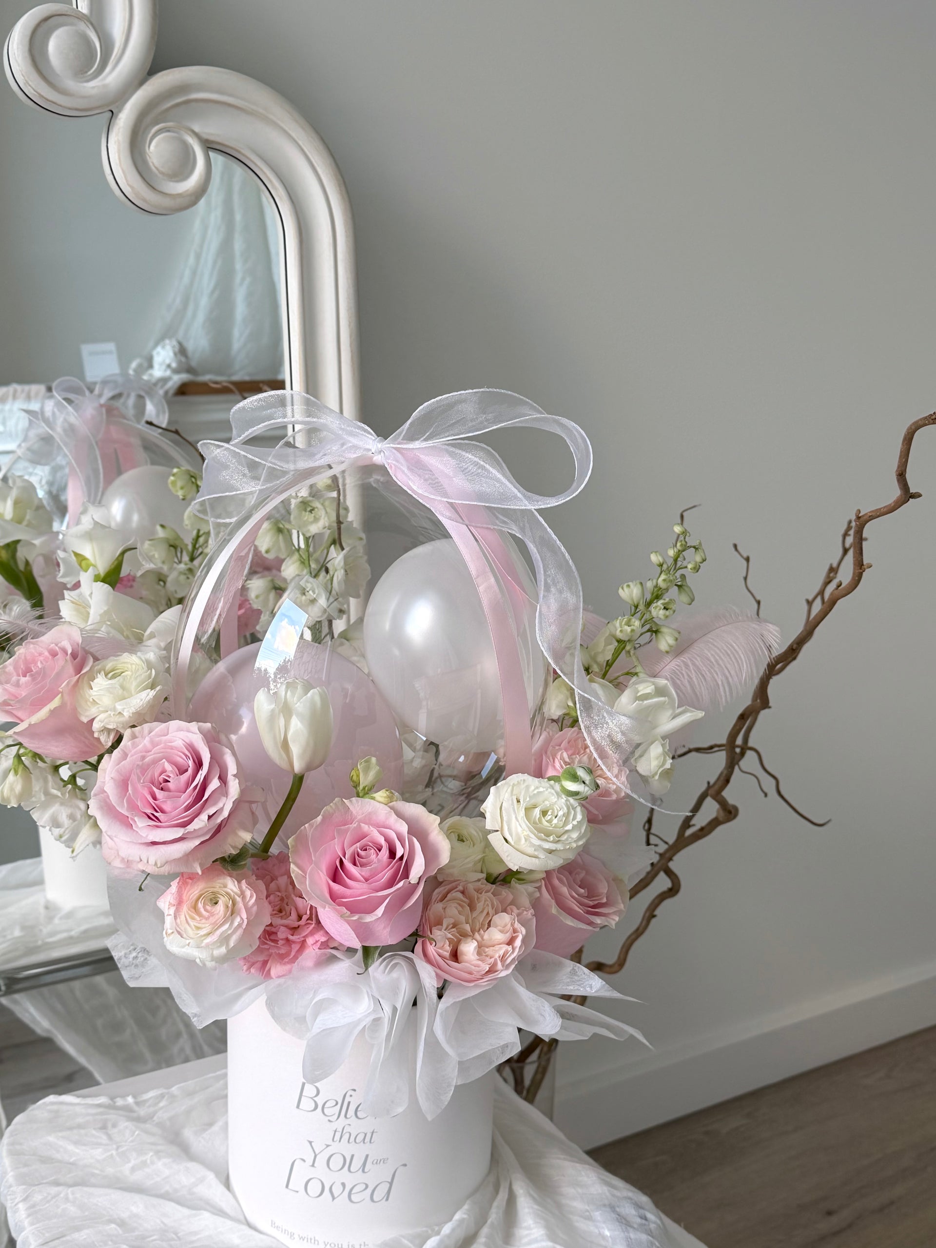 Hat Box with Bubble Balloon