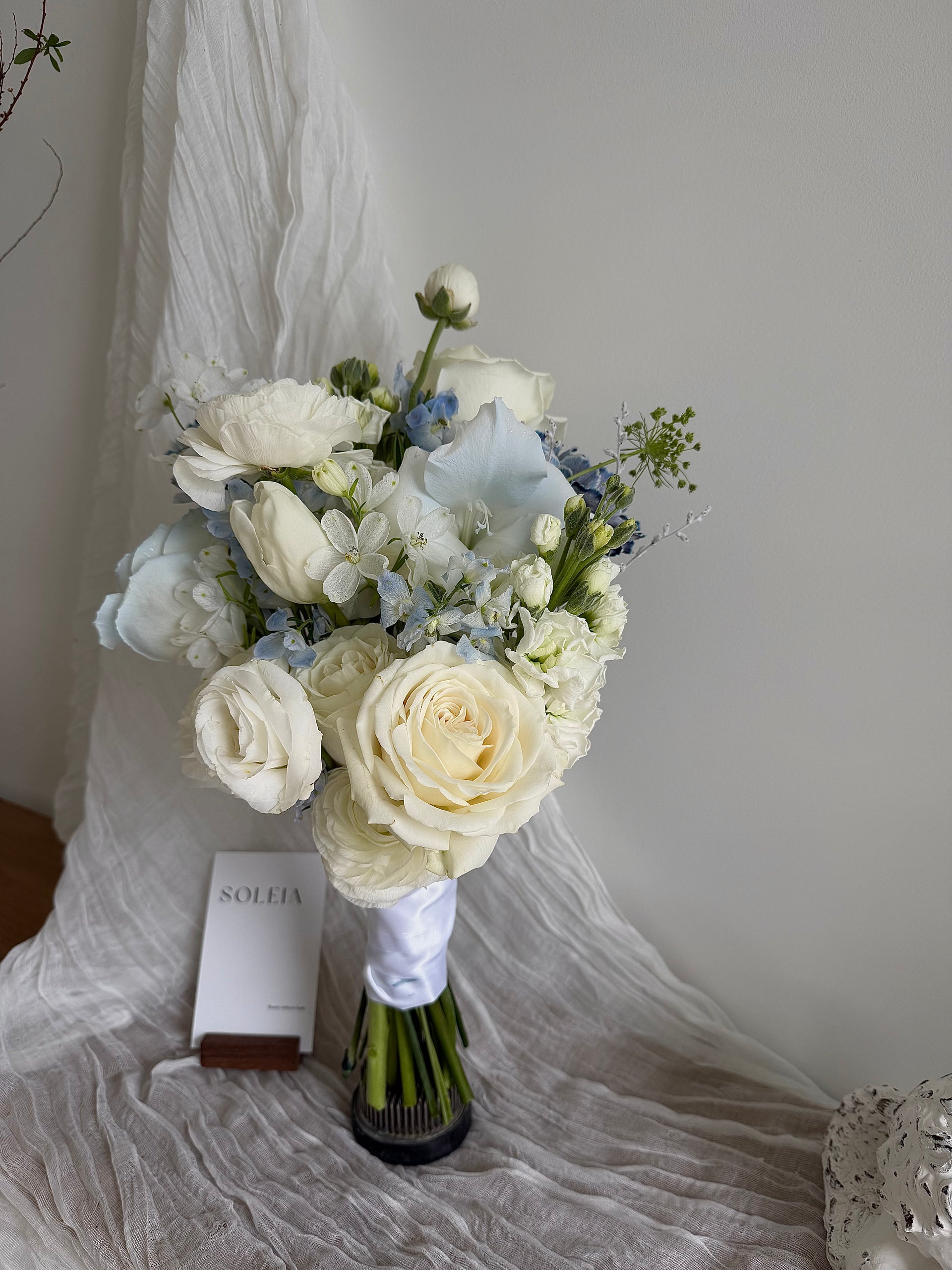 Pure Ocean - Floral Posy